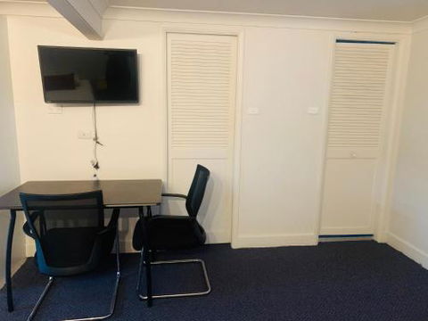 Lake Munmorah Motel - Tourism Hervey Bay 3