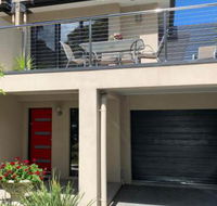 Champagne Stays Apartment - Hervey Bay Accommodation