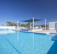 Lakeside Cabins  Holiday Village - Tourism Hervey Bay