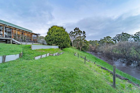 Platypus Waters B & B - Hervey Bay Accommodation 3