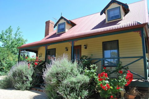 Memory Lane - Hervey Bay Accommodation 0