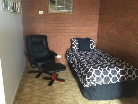 Star Hotel / Motel - Hervey Bay Accommodation 2