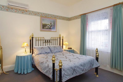 Benambra Bed & Breakfast - Hervey Bay Accommodation 5