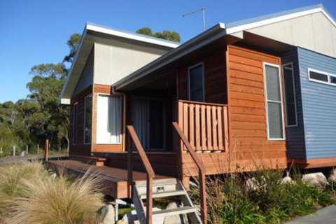 Yakkalla Holiday Cottage - Hervey Bay Accommodation 3