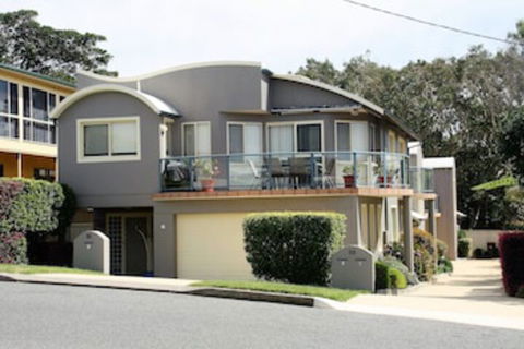 Seafaring At Fingal Bay - Tourism Hervey Bay 0