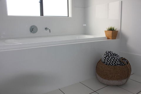 Beach House At Arno - Hervey Bay Accommodation 6