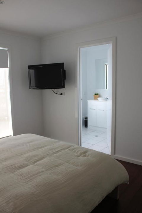 Beach House At Arno - Hervey Bay Accommodation 5