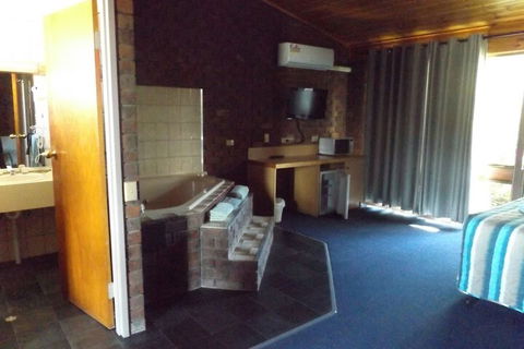 Rivergum Motel - Tourism Hervey Bay 7