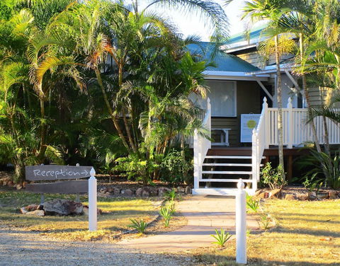 The Lovely Cottages Country Retreat - Tourism Hervey Bay 1