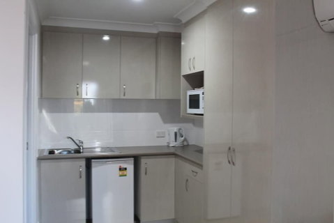 Alexander Motel - Hervey Bay Accommodation 5