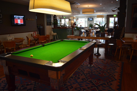 Royal Hotel Bowral - Hervey Bay Accommodation 4