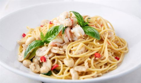 Machiavelli Restaurant - Tourism Hervey Bay 12