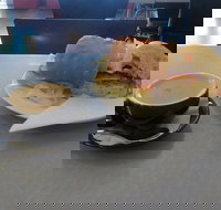 Klik - cafe-breakfast-lunch - Hervey Bay Accommodation