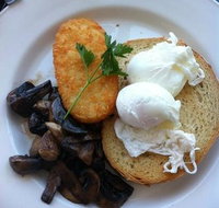 The Groove Train Burwood - Hervey Bay Accommodation