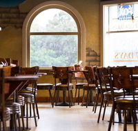 First and Last Hotel - Hervey Bay Accommodation