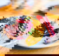 Birds Of A Feather - Hervey Bay Accommodation