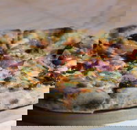 Artdeco Bar  Kitchen - Hervey Bay Accommodation