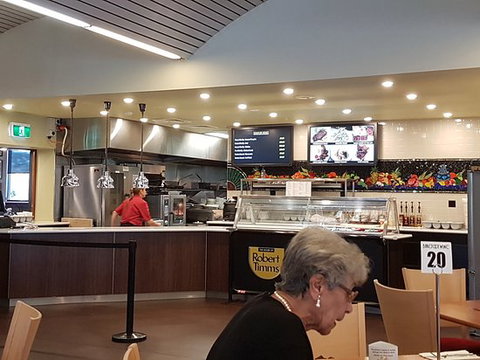 Springvale R.S.L - Hervey Bay Accommodation 0