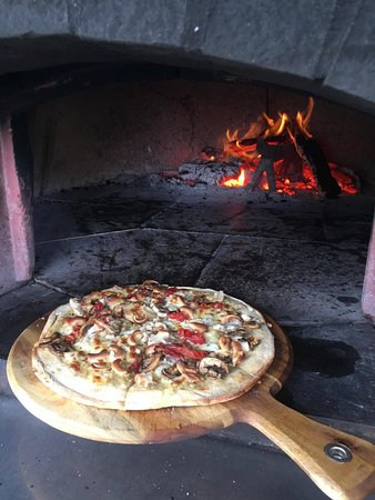 Bambino Woodfired Pizza - Hervey Bay Accommodation 0