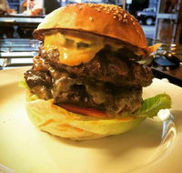 Chew Burger - Hervey Bay Accommodation