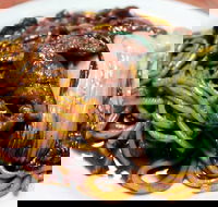 Gallo Takeaway - Hervey Bay Accommodation