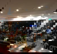 Ramaes Cafe Lounge