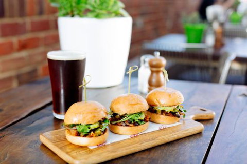 American Hotel Echuca - Hervey Bay Accommodation 0