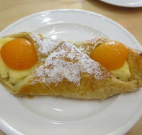 Le Bon Continental Cake Shop - Hervey Bay Accommodation