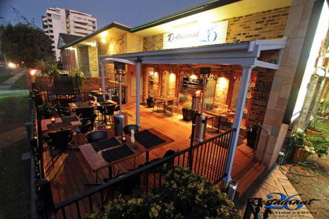 Restaurant 26 - Hervey Bay Accommodation 1