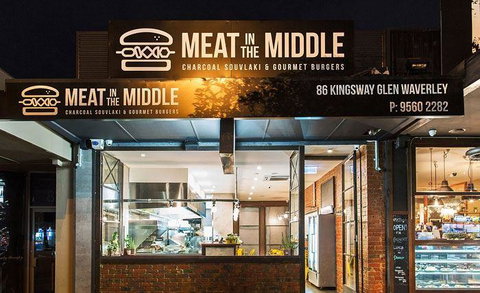 Chumley Warners Traditional British Fish & Chips - Hervey Bay Accommodation 6