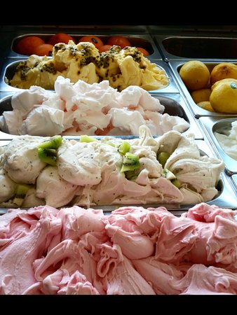 Coffetti Gelato - Tourism Hervey Bay 0