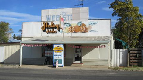 Campbell's Web Store - Tourism Hervey Bay 0