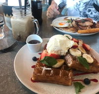 Ollie's Cafe Bar - Hervey Bay Accommodation