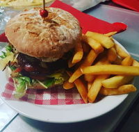 Upper Murray Pizza  Cinema - Hervey Bay Accommodation