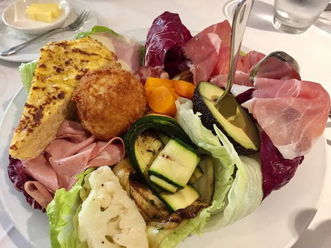 Machiavelli Ristorante Italiano - Tourism Hervey Bay 0