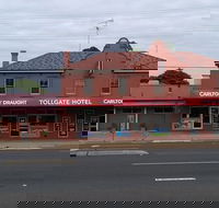 Tollgate Hotel - Hervey Bay Accommodation