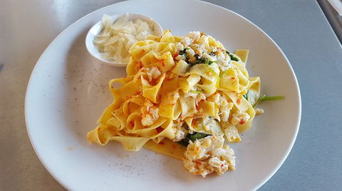 Ballina Gallery Cafe - Tourism Hervey Bay 0