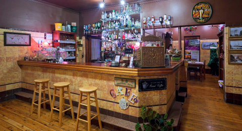 Segenhoe Inn - Hervey Bay Accommodation 0