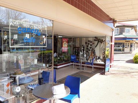 Juneil's - Tourism Hervey Bay 0