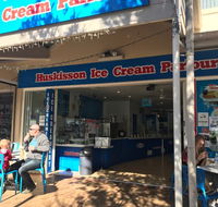 Huskisson ice cream parlour - Tourism Hervey Bay