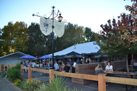 George IV Inn Picton - Hervey Bay Accommodation 2