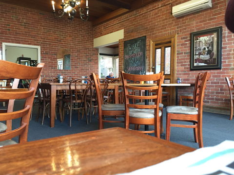 Oliver's Real Food - Tourism Hervey Bay 0