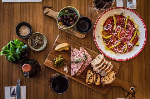 The Tasting Room - Tourism Hervey Bay 0