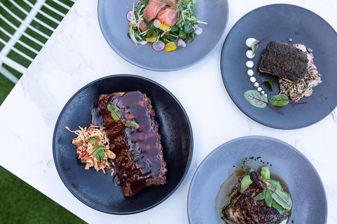 Pavilions Eatery - Tourism Hervey Bay 0