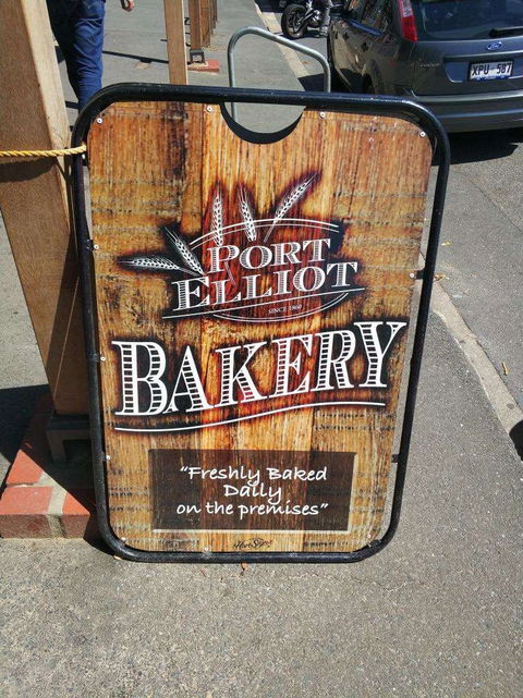 Port Elliot Bakery - Tourism Hervey Bay 0