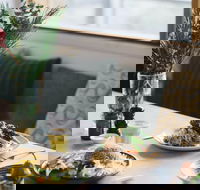 The Merri Table - Hervey Bay Accommodation