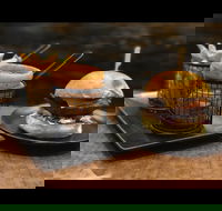 House of Burgers - Hervey Bay Accommodation