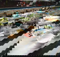 Mesh - Hervey Bay Accommodation