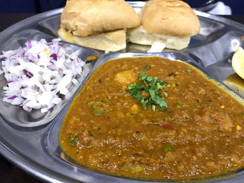 Chelsea Shark Fish & Chips - Tourism Hervey Bay 0