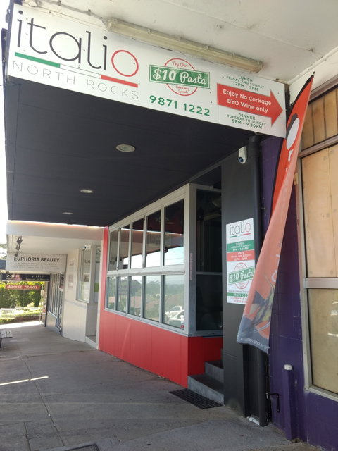 Courthouse Hotel - Hervey Bay Accommodation 0